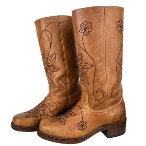 DANDELIE by Sendra Embroidered Floral Cognac Brown Campus Boots (Sz 6.5)